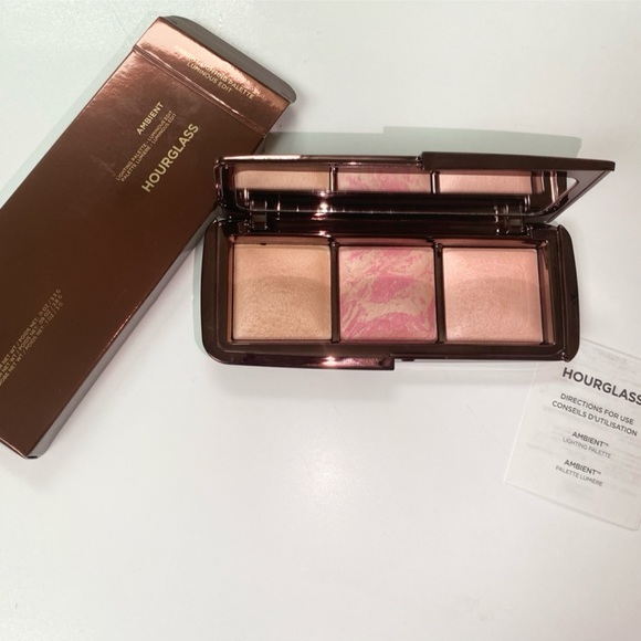 NIB✅Hourglass  - Luminous Edit - Ambient Lighting Palette - Picture 7 of 11
